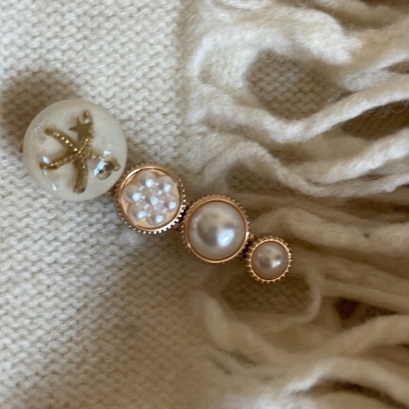 Clips - Picture 7 of 7